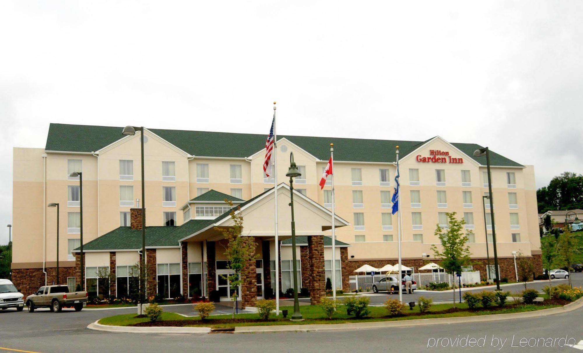 Hilton Garden Inn Morgantown Esterno foto
