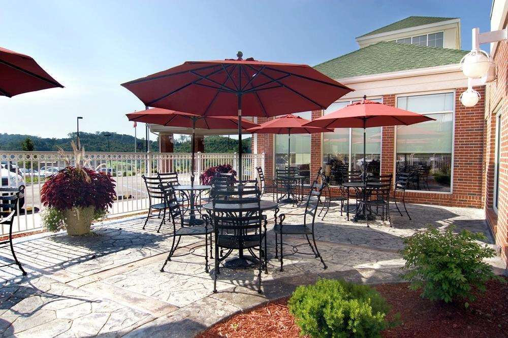 Hilton Garden Inn Morgantown Esterno foto